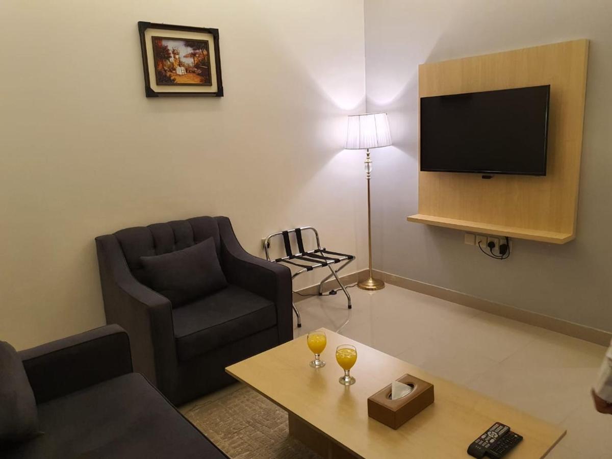 Asfar Suites Shaqra 外观 照片